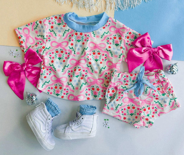 Bow Lounge Set