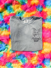 Dog Mom Embroidered - Tshirt